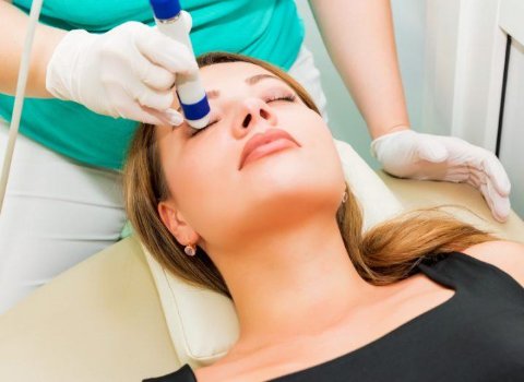UCD-led research finds potential treatment for advanced eye cancer